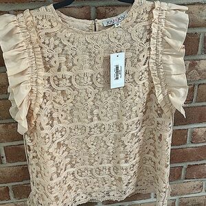 NWT Joy Joy lace top with ruffle sleeve Size M